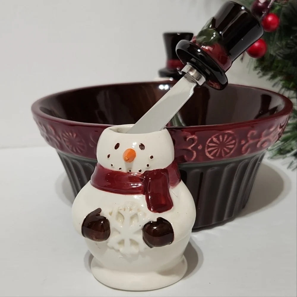 Grasslands Road Snowman Christmas 